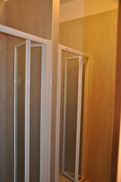 Europa Hostel Portorož Chambre photo
